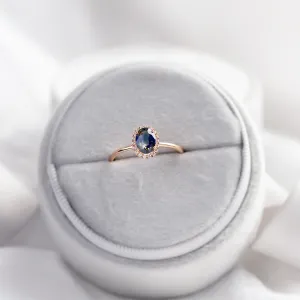Halo teal sapphire &amp; diamond ring ZARIA Thumbnail