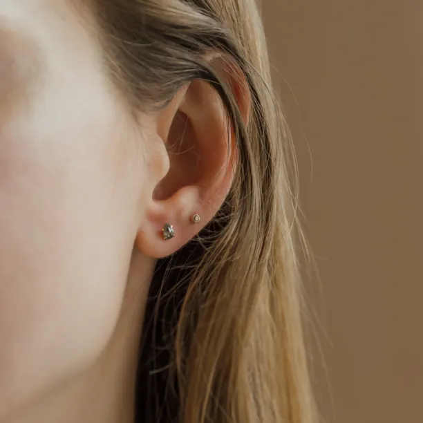 Zlaté minimalistické náušnice s diamanty salt and pepper STELLIE Image