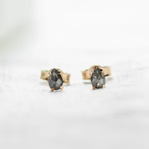 Zlaté minimalistické náušnice s diamanty salt and pepper STELLIE Thumbnail