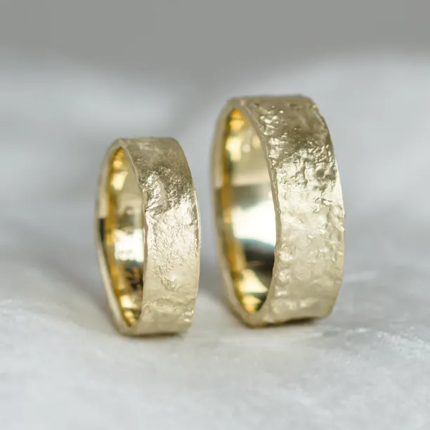 Unusual moon surface wedding bands LUNARIUM Image