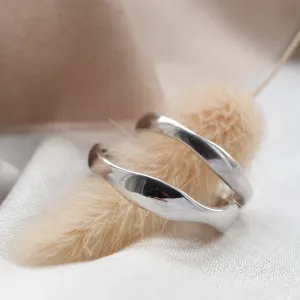 Irregular wedding bands in solid gold RUFFLE Thumbnail