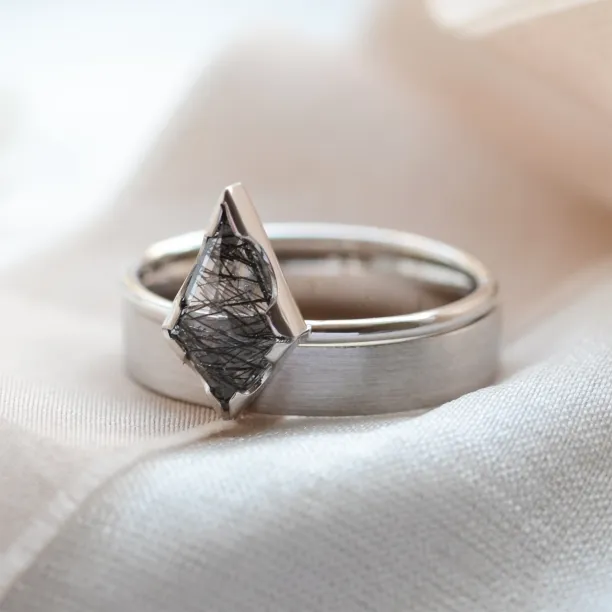 Gold engagement set with rutilated quartz GIADA Image