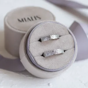 Organic wedding bands with a special surface MOONWALK Thumbnail