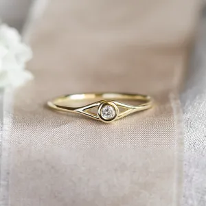 Gold lab-grown diamond engagement ring INN Thumbnail