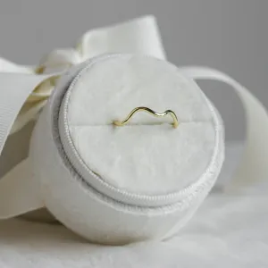 Dainty gold wavy ring GAIA Thumbnail