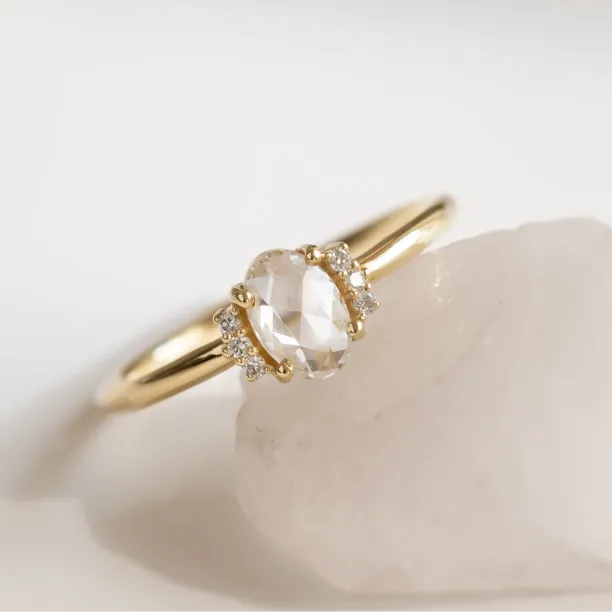Lab grown diamond ring in vintage style LIRA Image