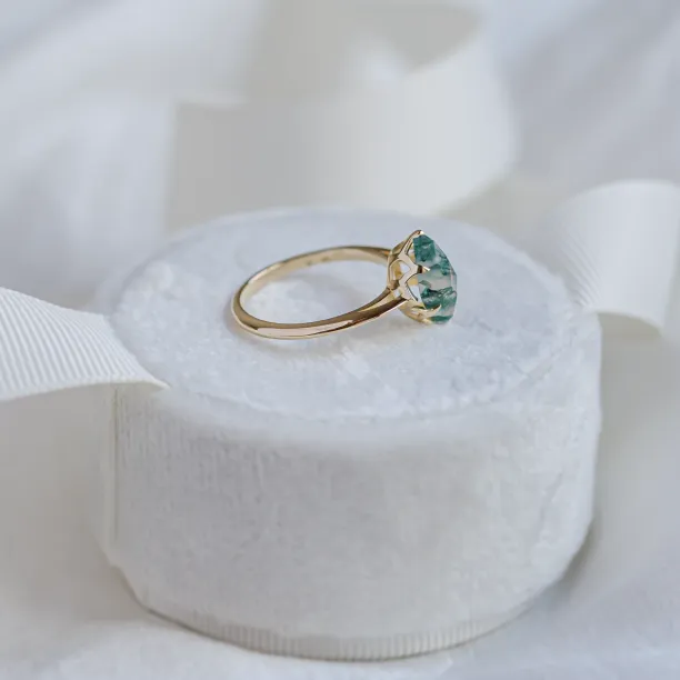 Engagement ring with moss agate GIULIA Image