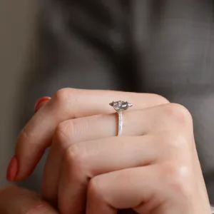 Zlatý prsten s kite rutilovým křišťálem a diamanty ESTER Thumbnail