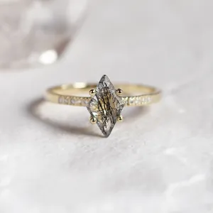 Zlatý prsten s kite rutilovým křišťálem a diamanty ESTER