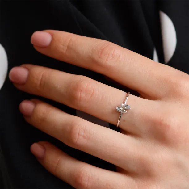 Gold cluster ring with salt and pepper diamonds BENNY Image