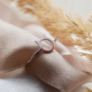 Gold cat head ring KITTY Thumbnail