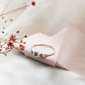 Gold ring with three salt and pepper diamonds TRIO Thumbnail