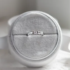 Five stone diamond engagement ring NICOLAS Thumbnail