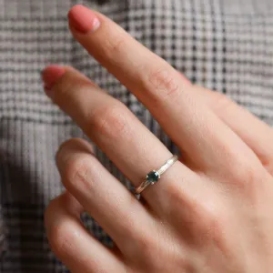 Gold ring in tree bark shape with moss agate MOSSI Thumbnail