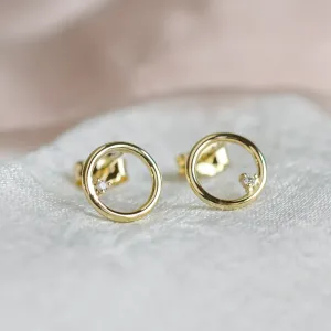 Zlaté karma náušnice s diamanty GARURASANA Thumbnail