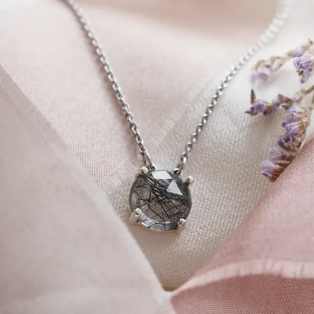 Zlatý náhrdelník s kulatým rutilovým křišťálem MACHA Image