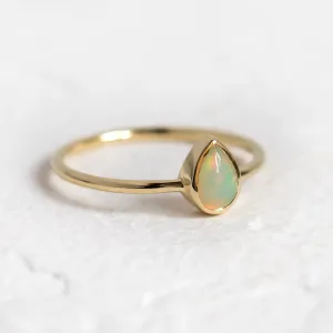 Pear white opal ring in solid gold FINN Thumbnail