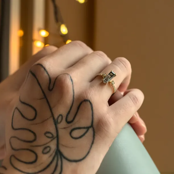 Gold ring with rutilated quartz and diamonds LIAM Image