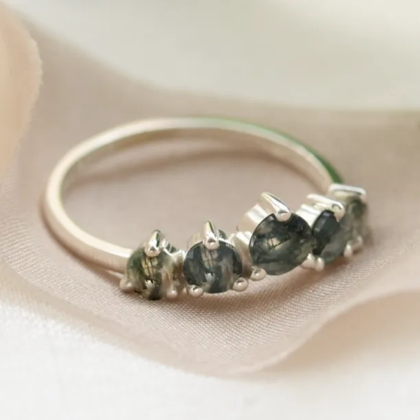 Eternity gold ring with moss agates OISIN Image