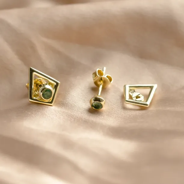 Modulární zlaté náušnice v kite tvaru s drahokamy KAYLEE Image