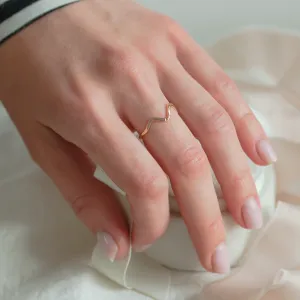 Zlatý minimalistický prsten ve tvaru hor ALPINE Thumbnail