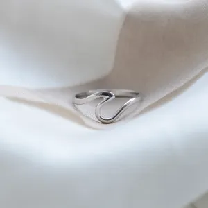 Minimalist gold wave ring WAVE Thumbnail