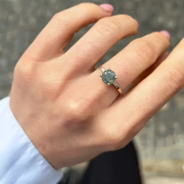 Engagement ring with moss agate and diamonds FIADH Image