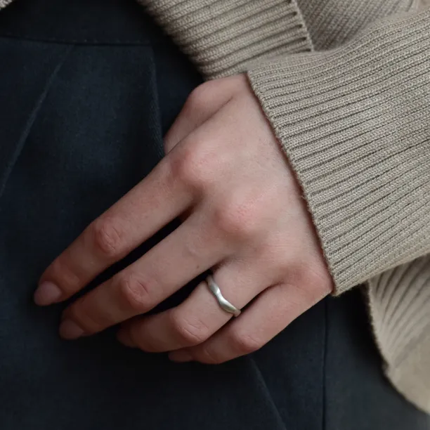 Atypical wedding rings LUAMA Image