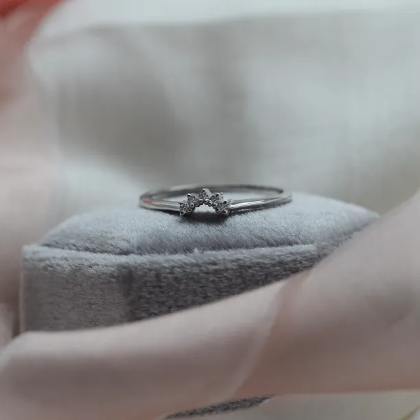 Zlatý diamantový prsten EMILIA Image