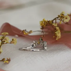 Zlatý prsten s fancy žlutými diamanty FIERIA Thumbnail