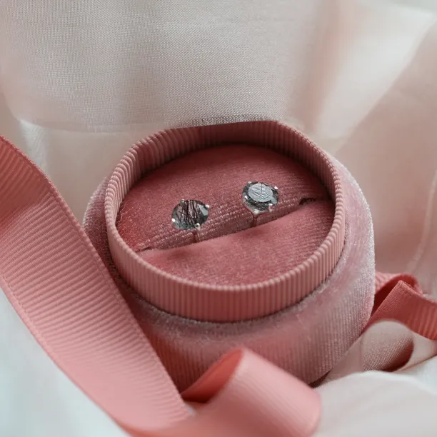 Gold quartz earrings FELI Image