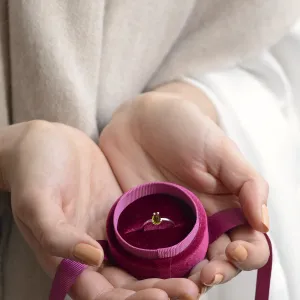 Gold ring with peridot BERTA Thumbnail