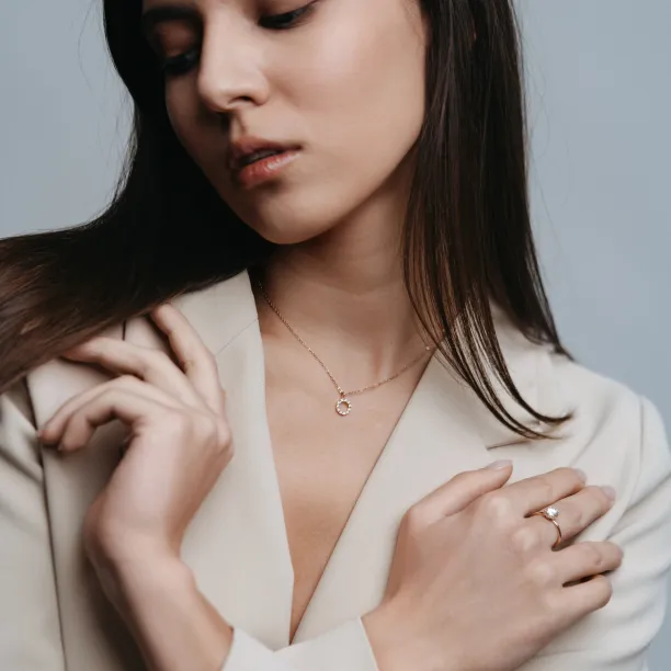 Minimalistický náhrdelník s laboratorními diamanty REESE Image