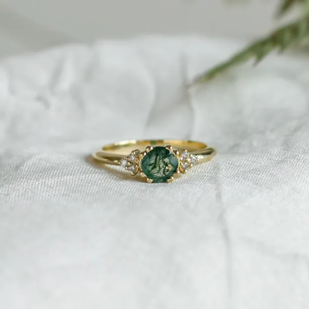 Noble gold ring with moss agate and diamonds MONNY Image