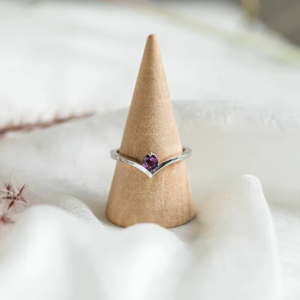 Gold amethyst ring AMY Image
