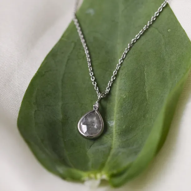 Gold necklace with salt and pepper diamond PERRY Image