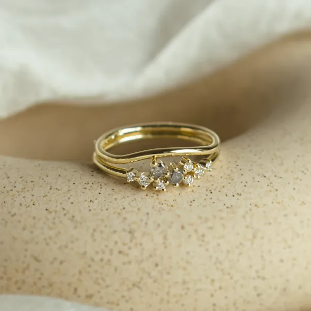 Gold rings set with salt and pepper diamonds FLYN Image