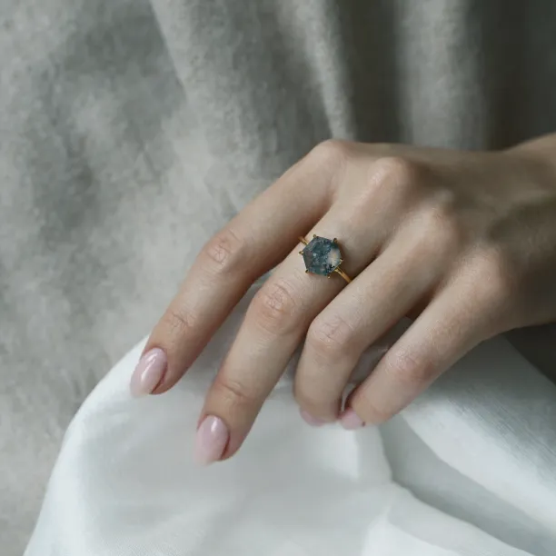 Gold ring with moss agate ELIONOR Image