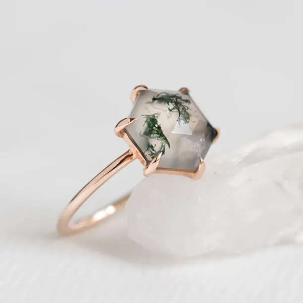 Gold ring with moss agate ELIONOR Image