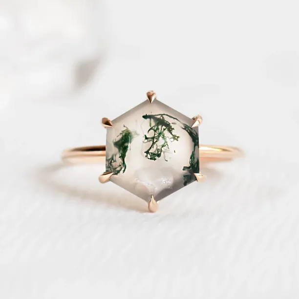 Gold ring with moss agate ELIONOR Image