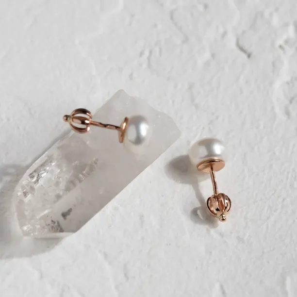 Perlové napichovací náušnice VASKI Image