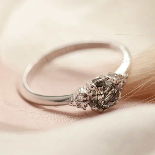 Gold ring with quartz and diamonds MONNY Image