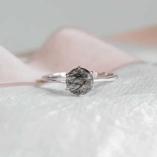 Rutile quartz gold ring OLLY Image