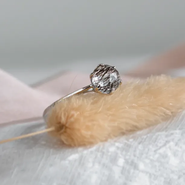 Rutile quartz gold ring OLLY Image