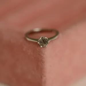 Gold ring with rutile quartz FLORA Thumbnail