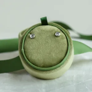 Minimalistické naušnice s diamanty salt and pepper LOLI Thumbnail