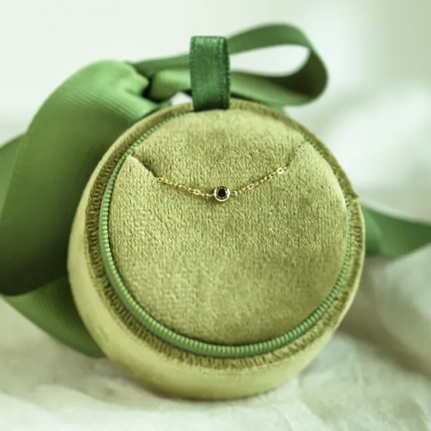 Zlatý náramek s černým diamantem BALA Image