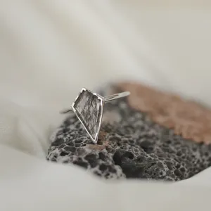 Gold ring with rutile quartz BUNO Thumbnail