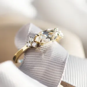 Originální prsten s moissanity ASTRID Thumbnail