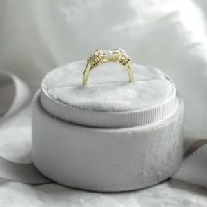 Originální prsten s moissanity ASTRID Thumbnail